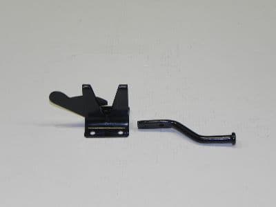 Grindlås med pinne 48×60 mm sort pulverlakkert