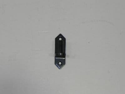 Hengselkrok på plate 105 mm sort pulverlakkert